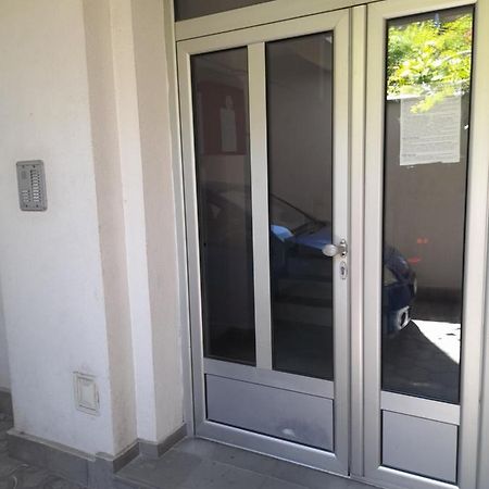 For You Apartman Ni Kültér fotó